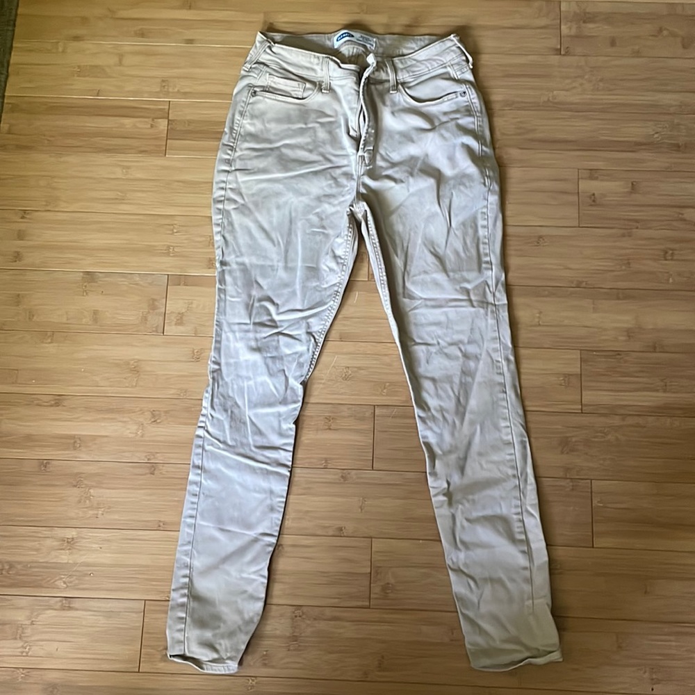 Old navy Rockstar khakis